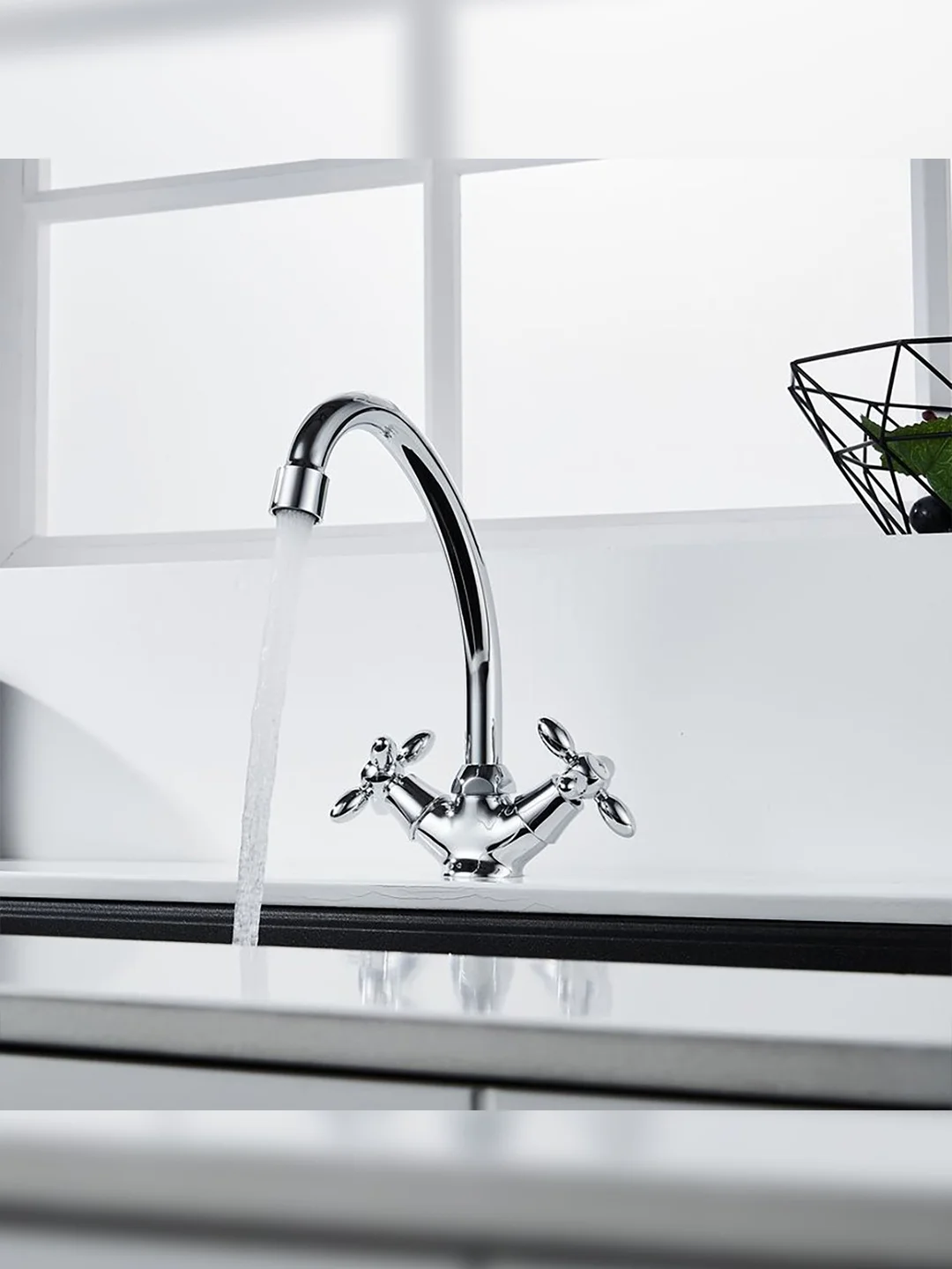 Смеситель для раковины с поворотным изливом Decoroom DR53012, двухвентильный, хром