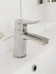 Смеситель для раковины с коротким изливом Milardo Amplex AMPSB00M01, однорычажный, хром