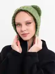 Зеленый шапка-чепчик с ушками