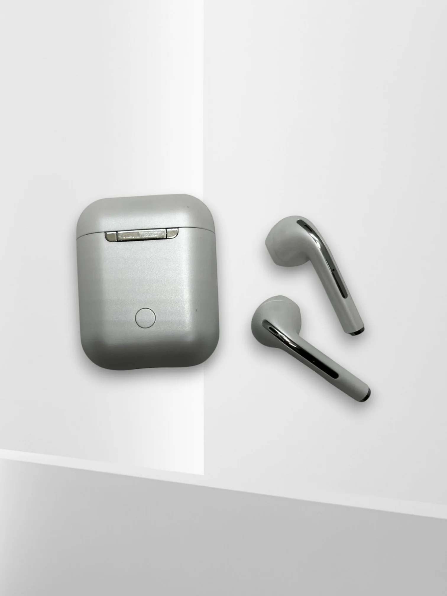 Белый беспроводные наушники TWS EARBUDS J18, с шумоподавлением, сенсорные, матовые, с микрофоном
