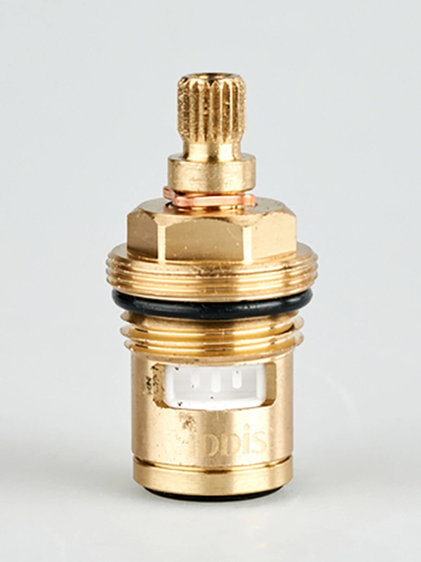 Кран-букса 1/2" IDDIS 998CR461SM, керамическая