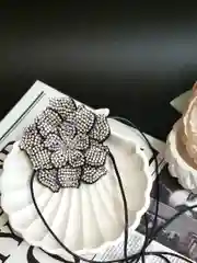 Чокер Цветок со стразами