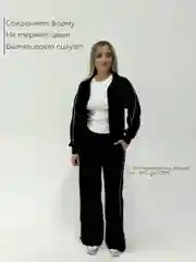 Черный женский спортивный костюм