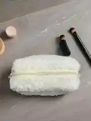 Белый косметичка меховая, плюшевая, большая, дорожная, объемная