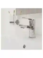 Смеситель для раковины с коротким изливом Milardo Helic, хром