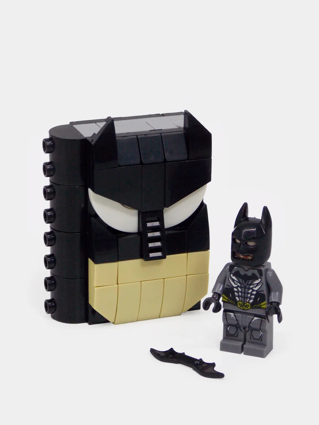 Зеленый конструктор книга героев с фигуркой героя, совместим с лего(lego)