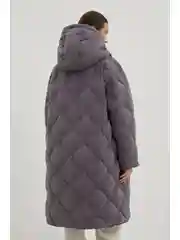 Фиолетовый пальто утепленное с утиным пухом