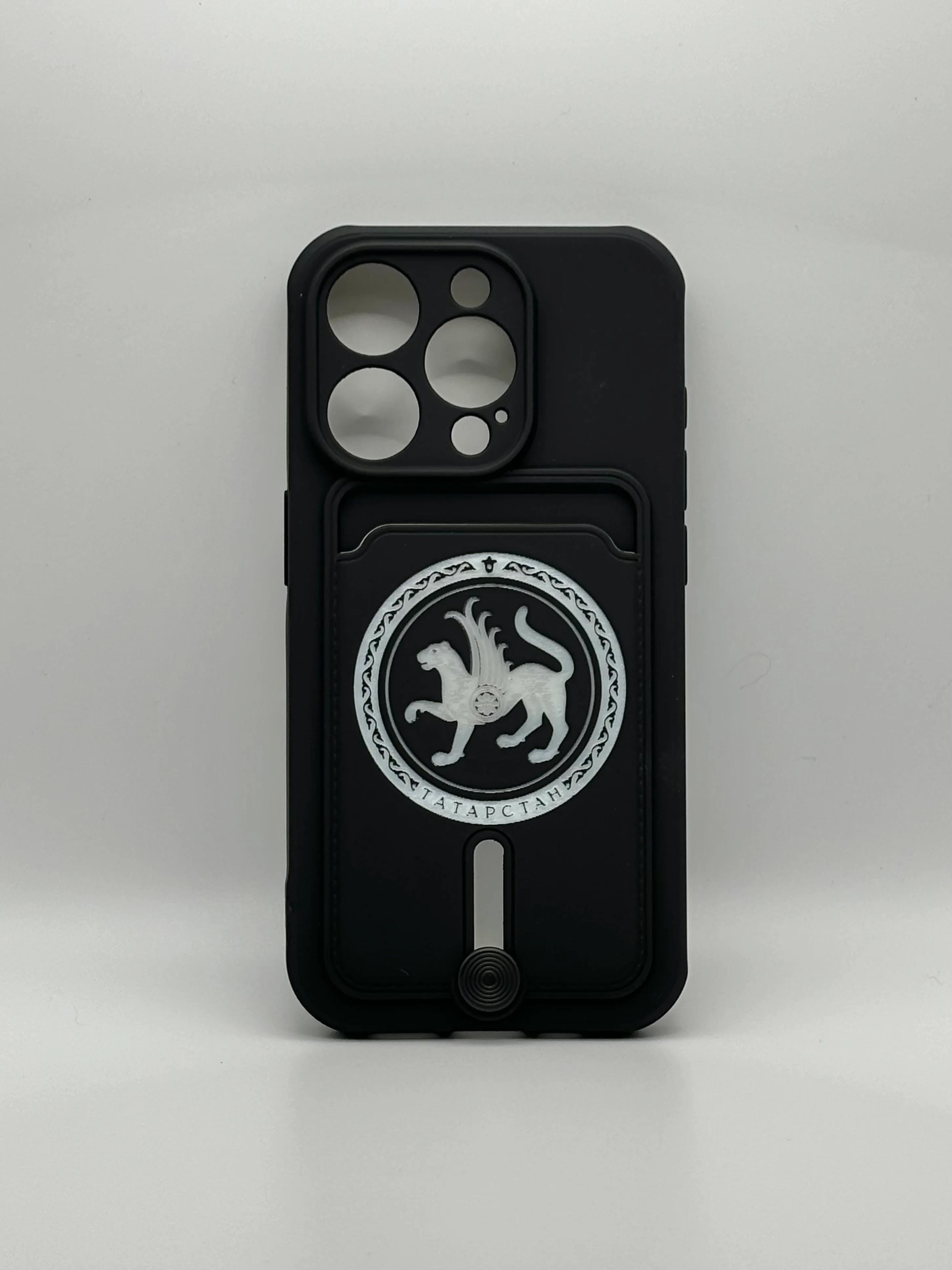Черный чехол с гербом для iPhone 11, 12, 14 Pro,14 Pro Max,15 Pro, 15 Pro Max c карманом для карт