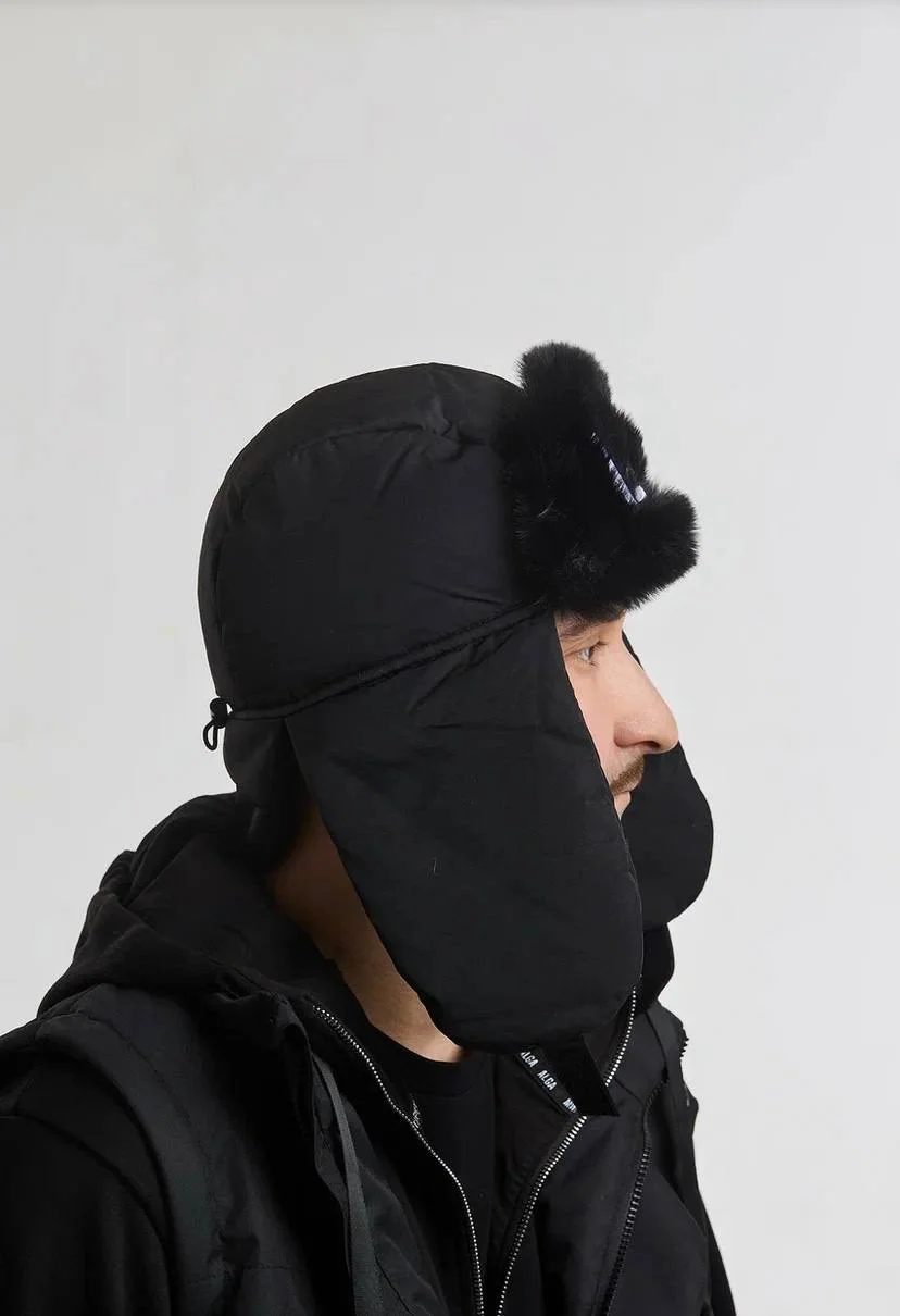 Белый ушанка