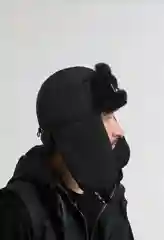 Белый ушанка