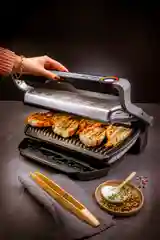 Серебряный умный электрический гриль Tefal Optigrill+ XL GC722D34