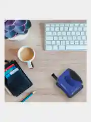 Дырокол для бумаги канцелярский Brauberg Jet Pro, до 20 листов, сине-черный