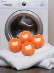 Оранжевый шарики для стирки белья (для удаления волос)