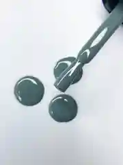 Зеленый гель лак для ногтей