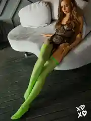Салатовый женские чулки ХОЧУ И ТОЧКА выше колена, розовые, салатовые, красные, черные, one size