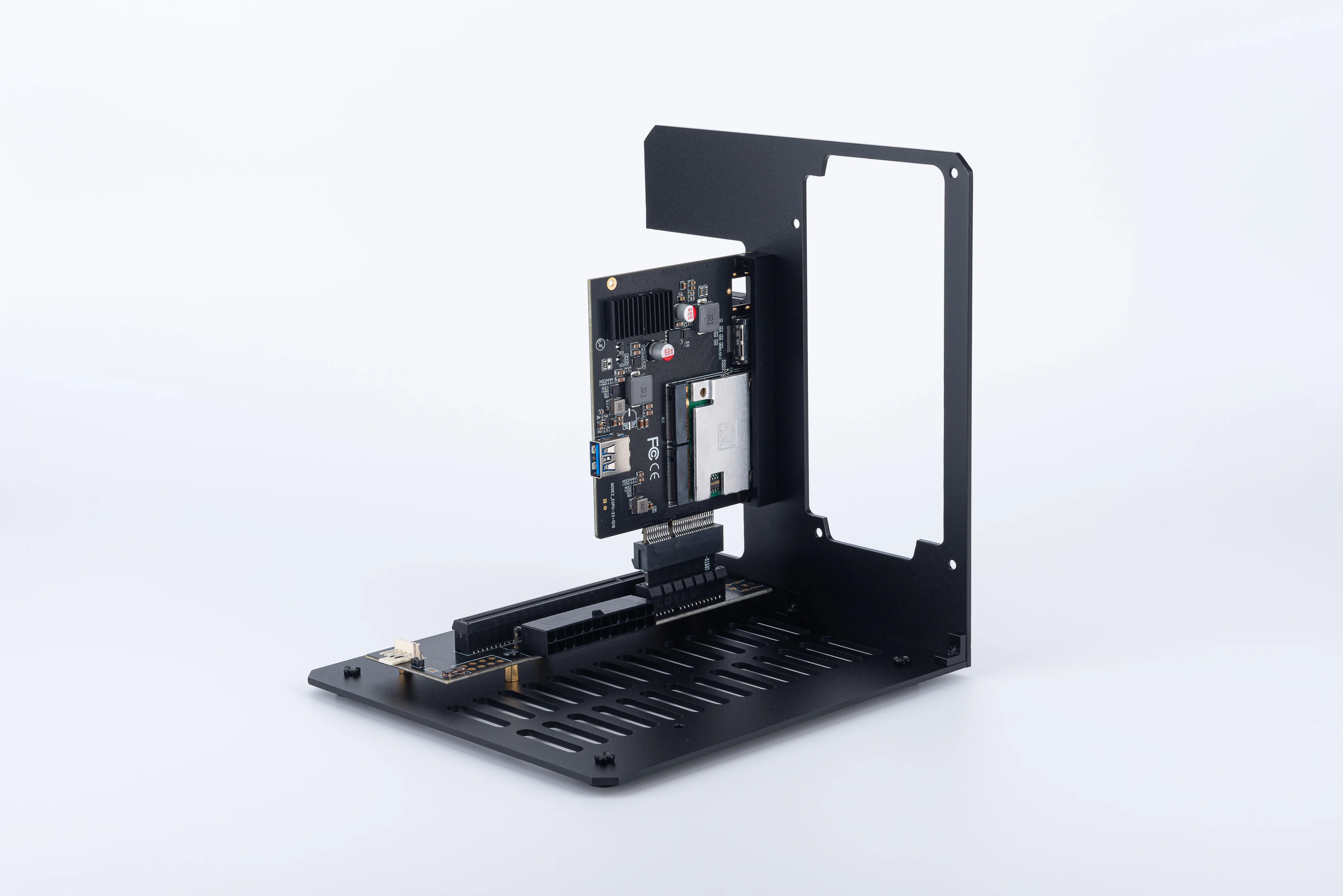 Внешний корпус для видеокарты Wikingoo L18-C70 EGPU Thunderbolt 3/4