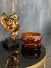 Коричневый горшок с подставкой Tango