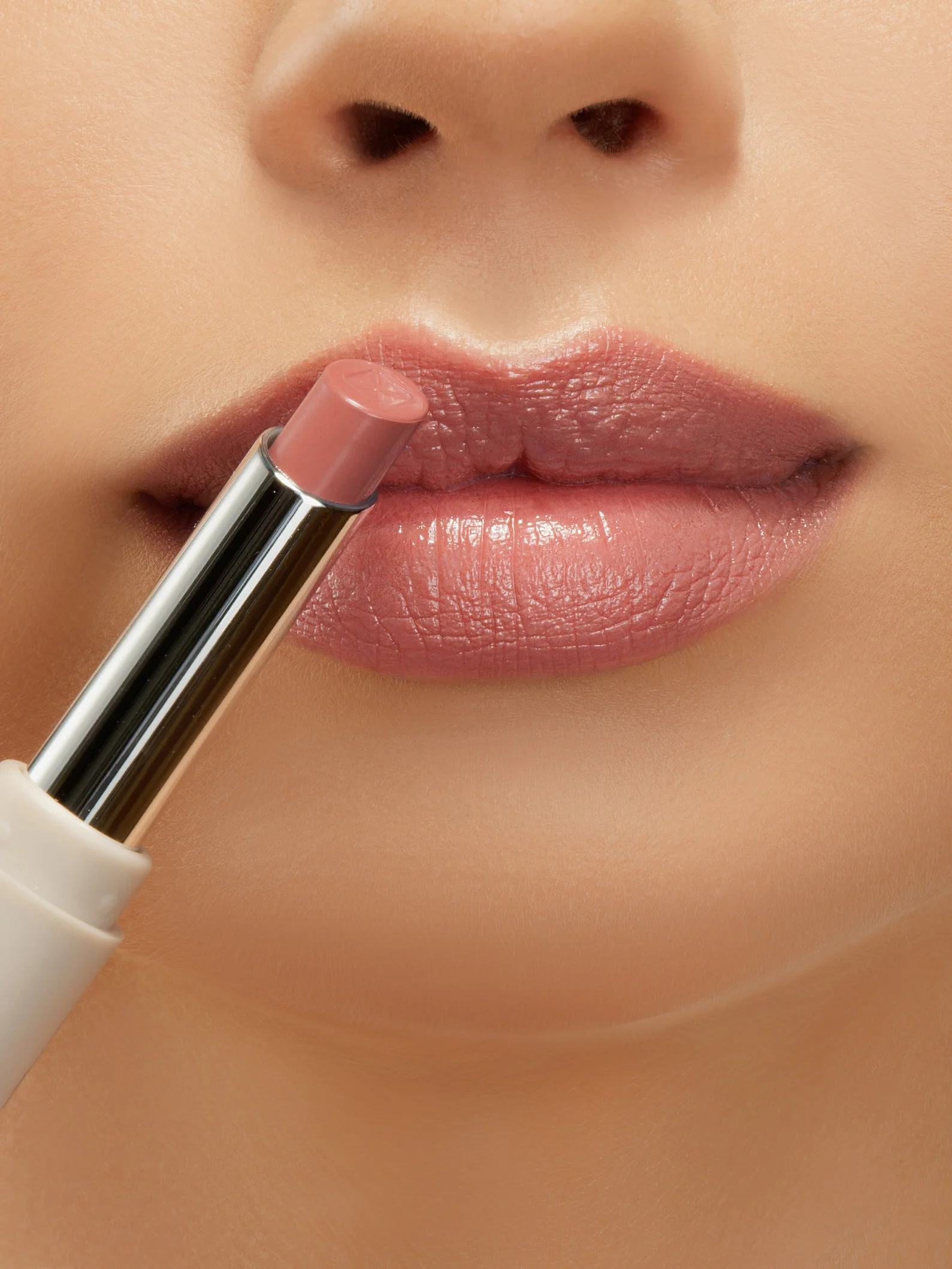 MIXIT Make Up Помада-Бальзам Для Губ