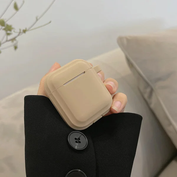 Бежевый силиконовый чехол для наушников AirPods Pro, AirPods Pro 2, AirPods 3