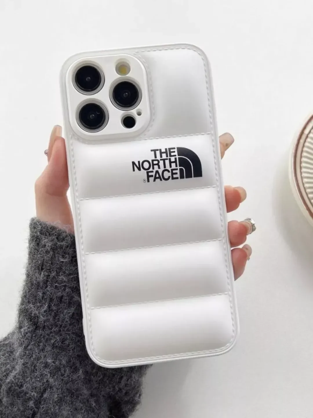Зеленый apple iPhone 12, Айфон 12 чехол матовый с обьемный с принтом для iPhone 12