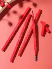 Карандаш для бровей с щеточкой