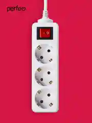 Белый сетевой удлинитель с кнопкой Perfeo "Powermate", 1,8 м