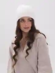 Белый шапка женская