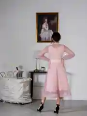 Пудровый вечернее женское платье