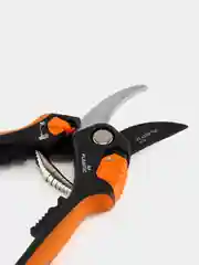 Секатор садовый плоскостной регулируемый Plantic P308 35308-01