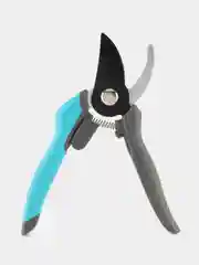 Секатор садовый плоскостной Plantic Light L67 25267-01