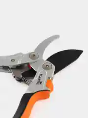 Секатор садовый плоскостной Plantic PRO81 25281-01