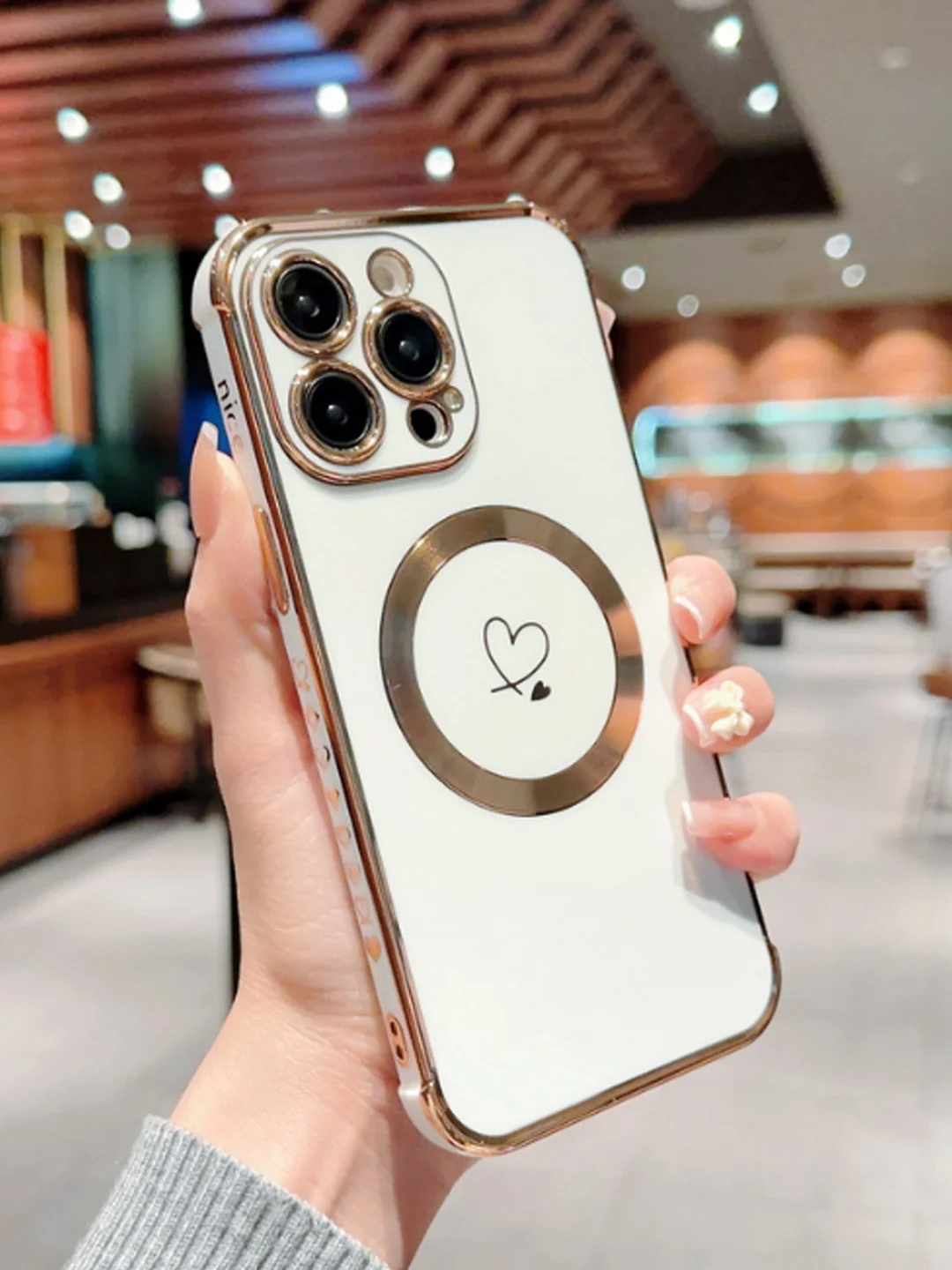 Бежевый чехол на Айфон Magsafe магсейф IPhone 11 12 13 14 15 Pro Max