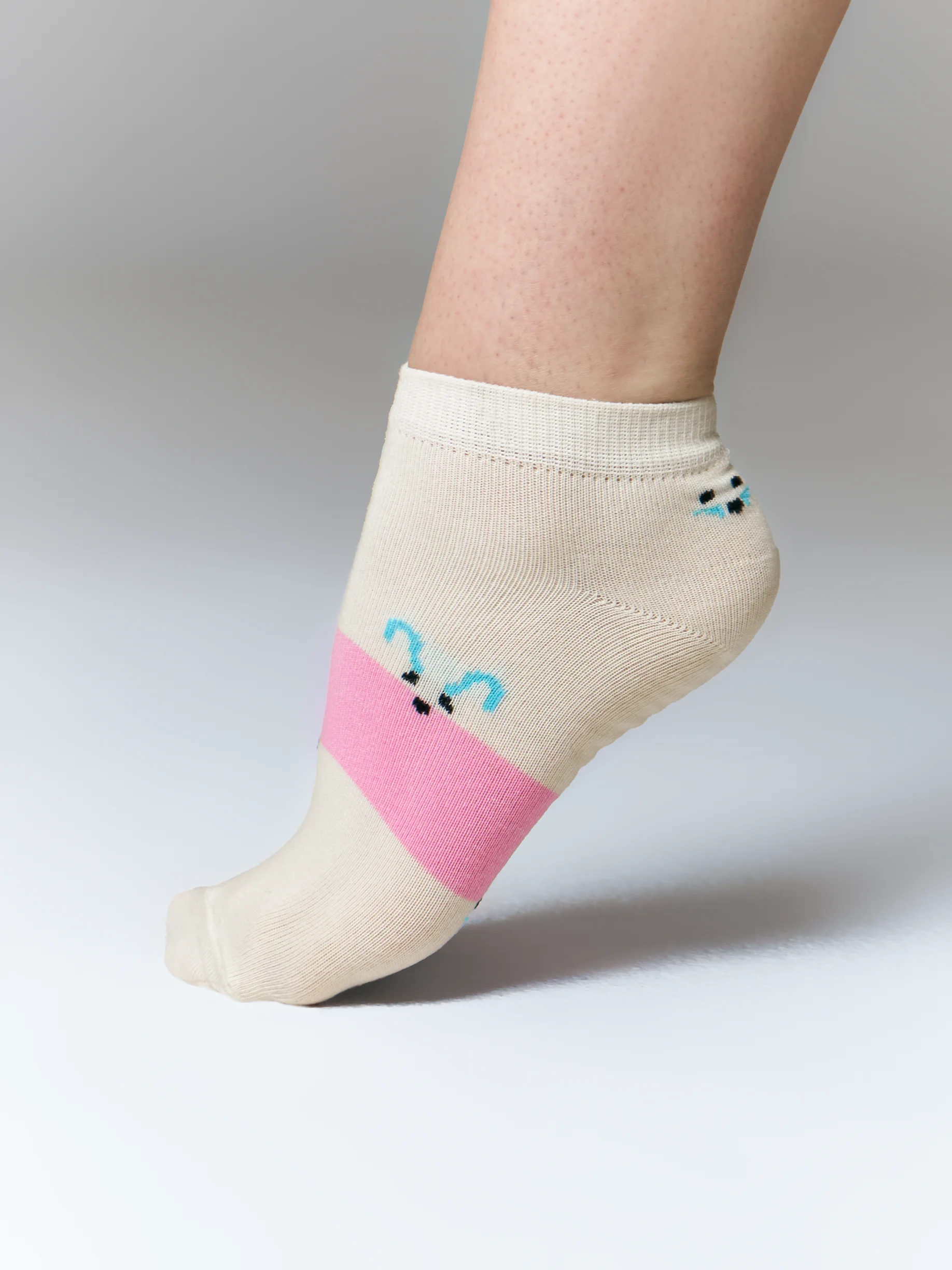 Молочный носки женские "CottonComfort", 80% хлопок, короткие, 1 пара, 3 пары, набор из 3-х разных пар