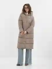 Бежевый женский пуховик зимний