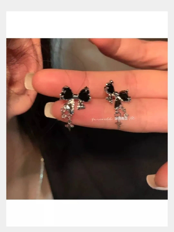Серьги бижутерия
