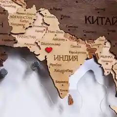 Карта мира из дерева  с подсветкой и прозрачной подложкой