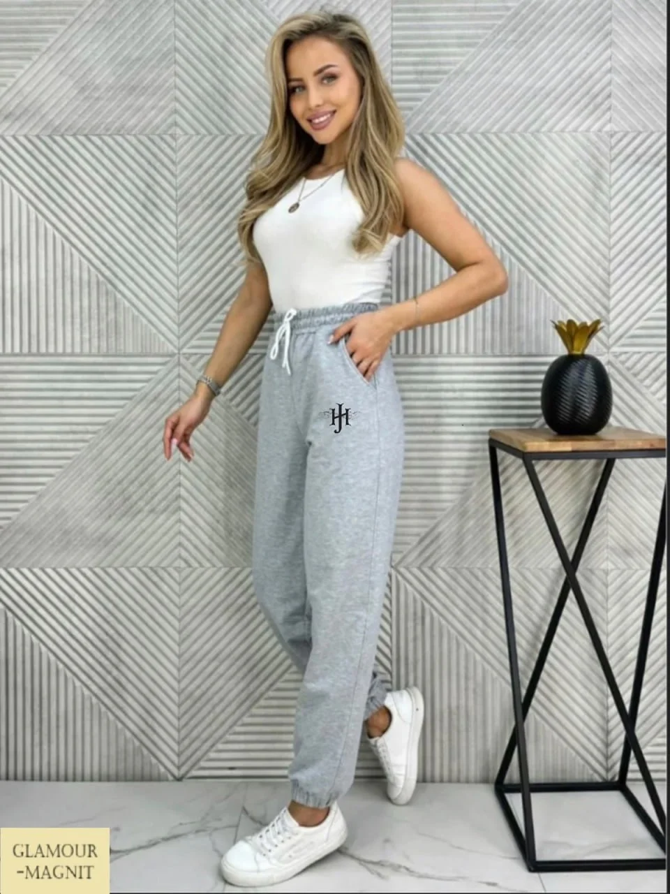 Приглушённый хаки женские спортивные штаны на резинке