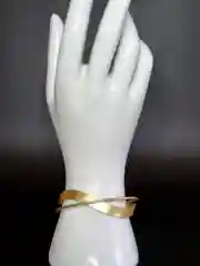 Женский браслет жесткий, матовый