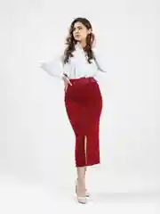 Красный юбка теплая