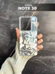Чехол для Infinix NOTE 30 (Инфиникс Ноут 30), переливающийся, с градиентом