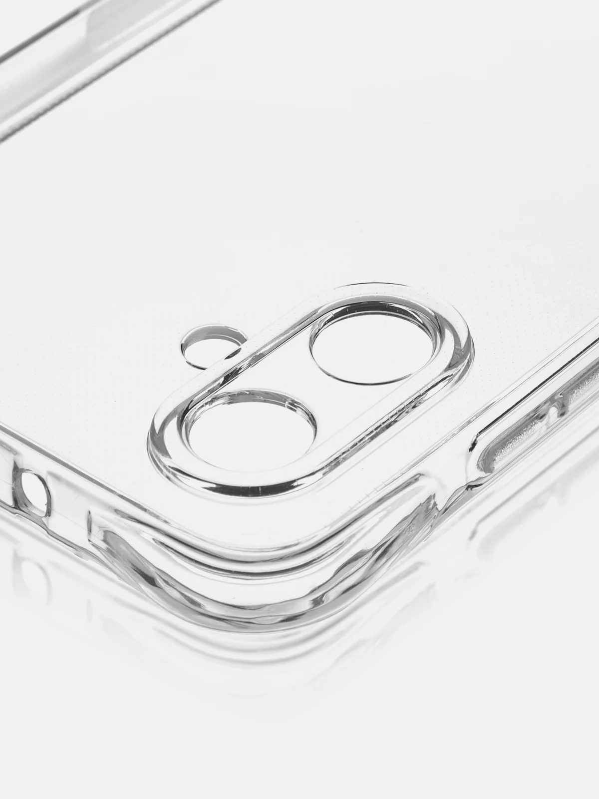 Прозрачный чехол для Samsung Galaxy A06 противоударный силиконовый ROSCO прозрачный с защитой углов
