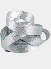 Серебряный лента атласная