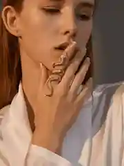 Золотой кольцо "Змея", фаланговое, на весь палец, без размера, на Новый Год, год Змеи