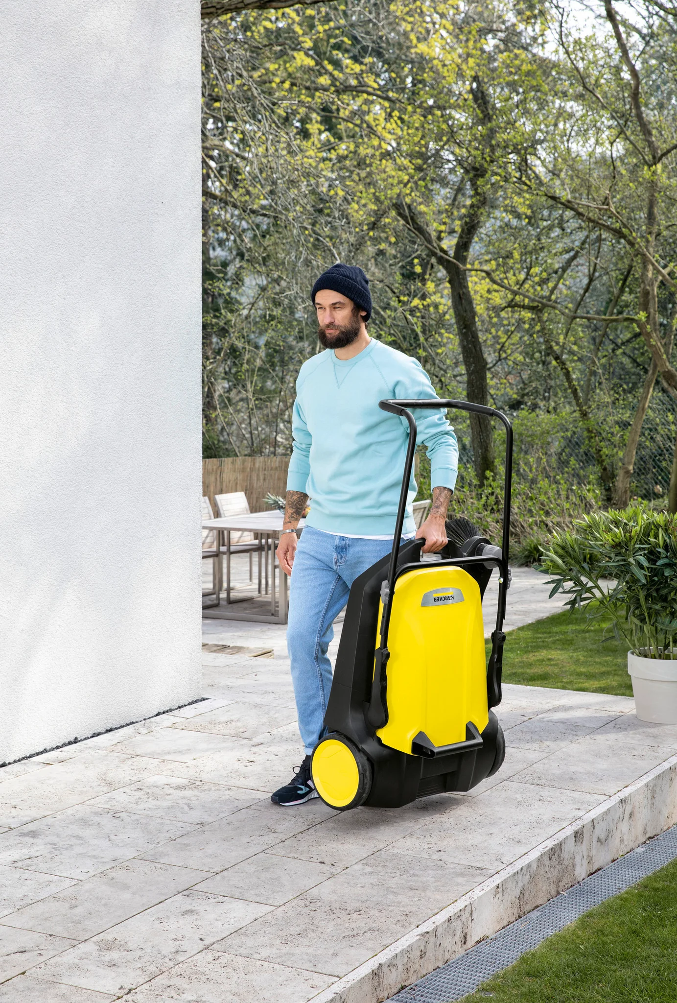 Подметальная машина Karcher S 6