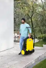 Подметальная машина Karcher S 6