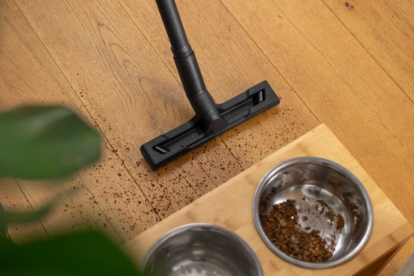 Моющий пылесос Karcher SE 4 Plus