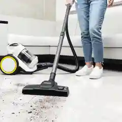 Пылесос сухой уборки Karcher VC 3
