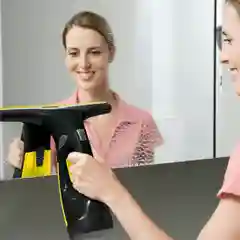 Стеклоочиститель Karcher WV 2 Black Edition