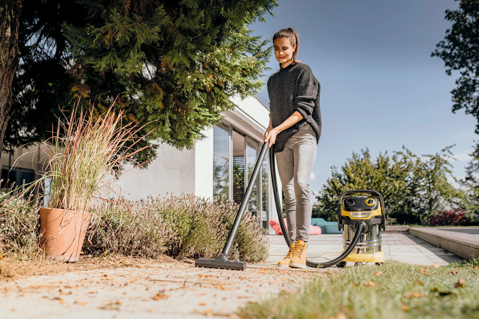 Хозяйственный пылесос Karcher WD 5 S V-25/5/22