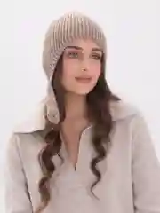 Коричневый шапка женская